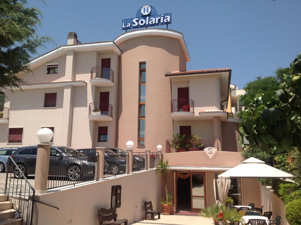 Hotel E Appartamenti La Solaria San Giovanni Rotondo Buitenkant foto