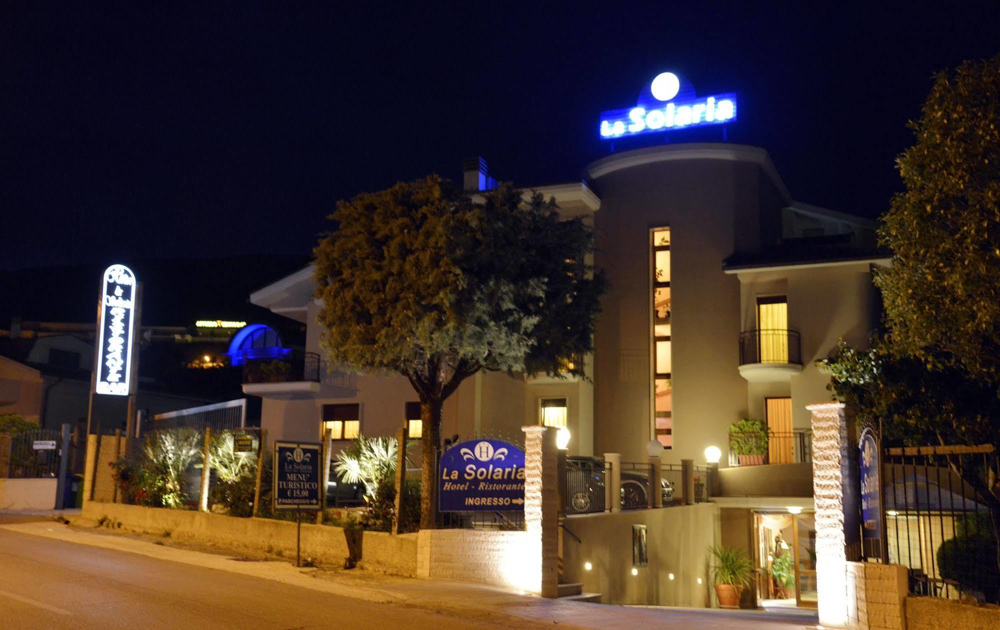 Hotel E Appartamenti La Solaria San Giovanni Rotondo Buitenkant foto